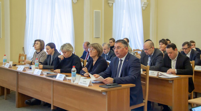    Фото: пресс-служба Заксобрания Омской области