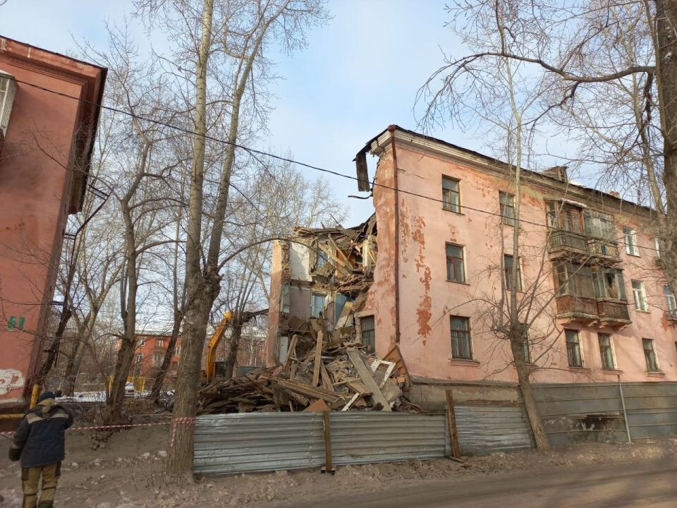    Снос дома на ул. Смирнова, 83. Источник: "Толк"