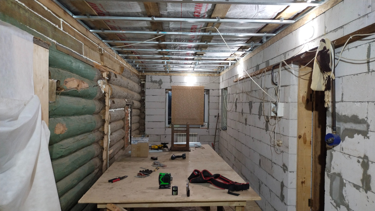 Потолки и стены, скоро всё будет готово