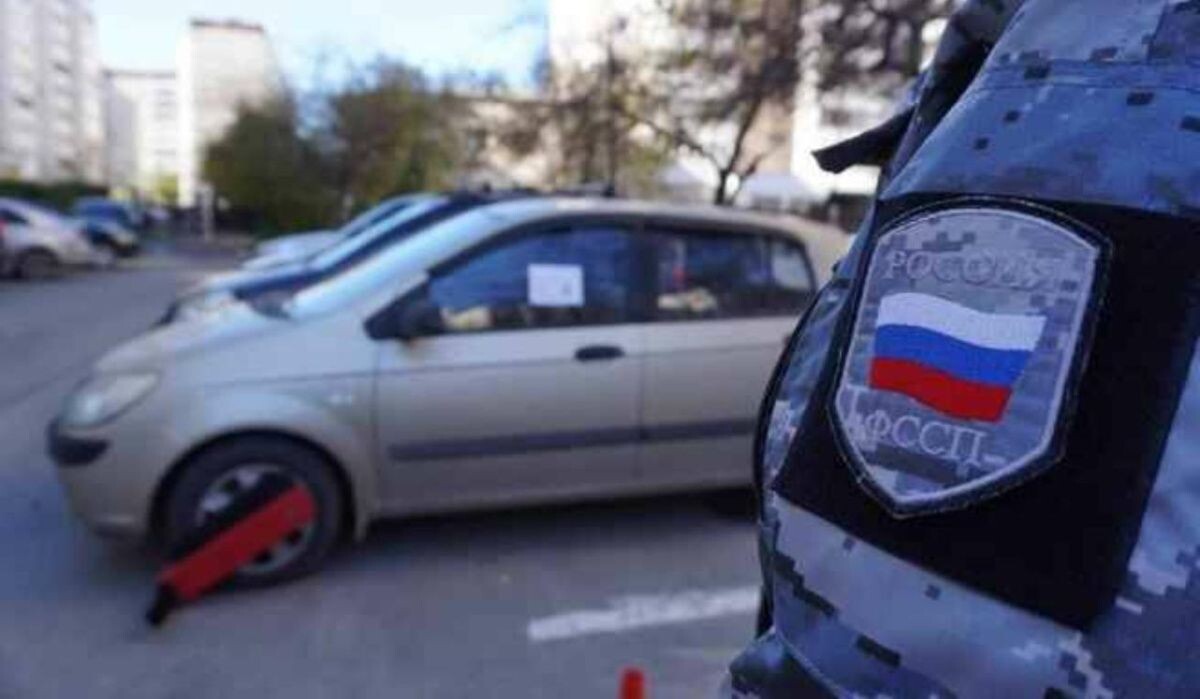     Изъятый автомобиль. Источник: e1.ru Автор фото: ГУФССП по Свердловской области