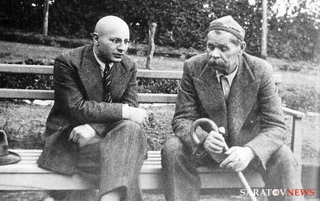 Леопольд Авербах с Горьким