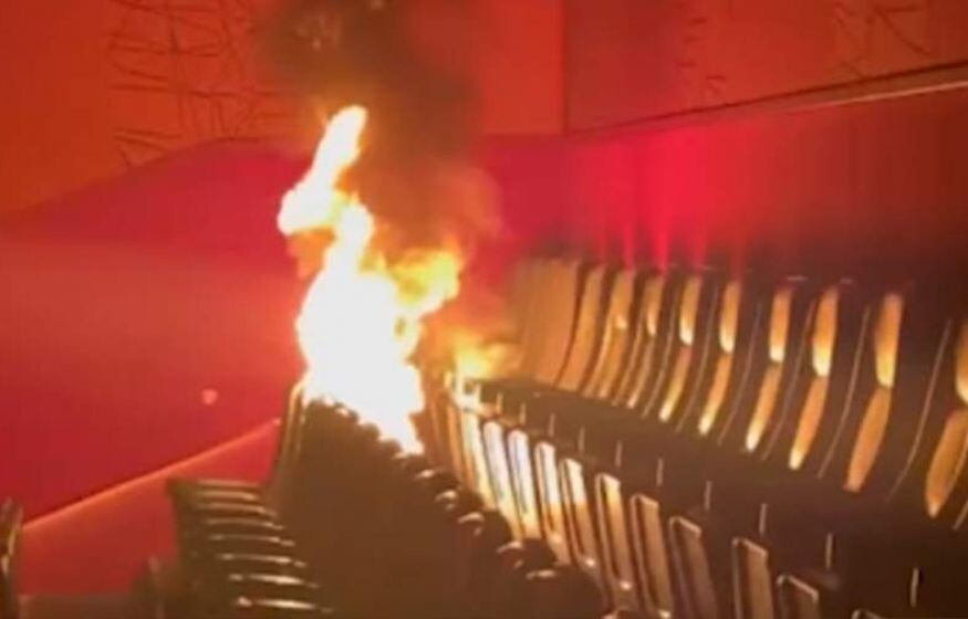    Киев планирует ядерную провокацию? Подросток пронес взрывчатку в кинозал. ФСБ нашли шпионскую вазу: главное к утру