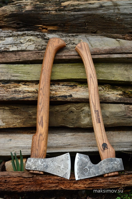 Топора "Лесной" и "Медведь" 
от кузницы "Уральский Мастеровой"