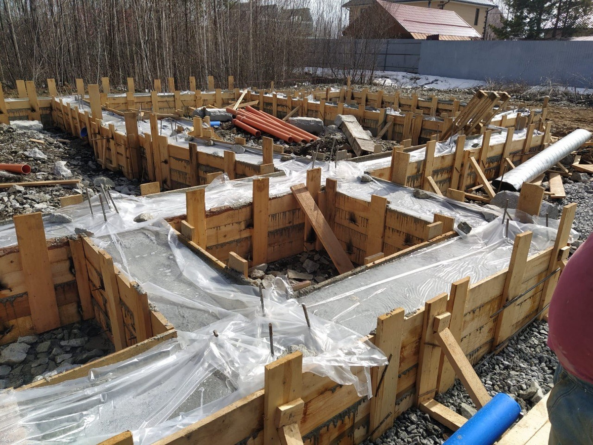 Опалубка мелкозаглубленного фундамента