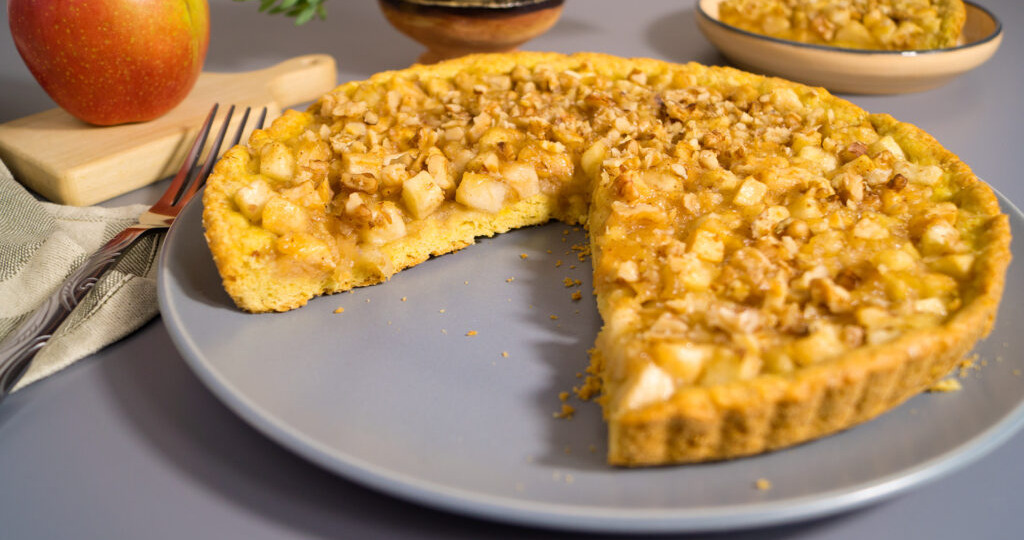 Песочный пирог с яблоками