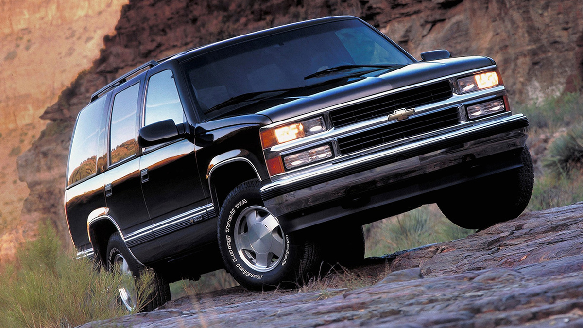 Тахо выпускался в двух вариантах универального кузова: на три и пять дверей