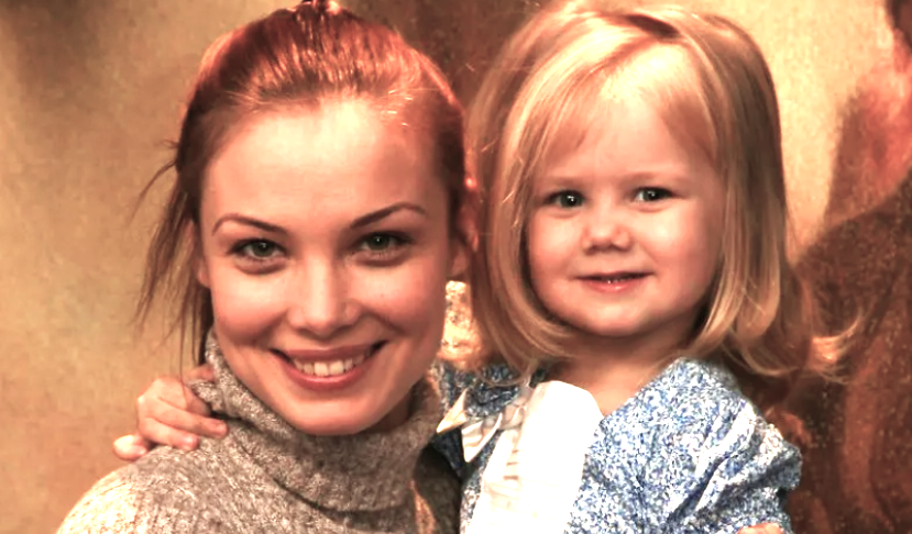 Мария Жидкова и ее мачеха (старше на 8 лет). Как живет дочь Татьяны Арнтгольц в семье папы, как она выглядит в 16 лет