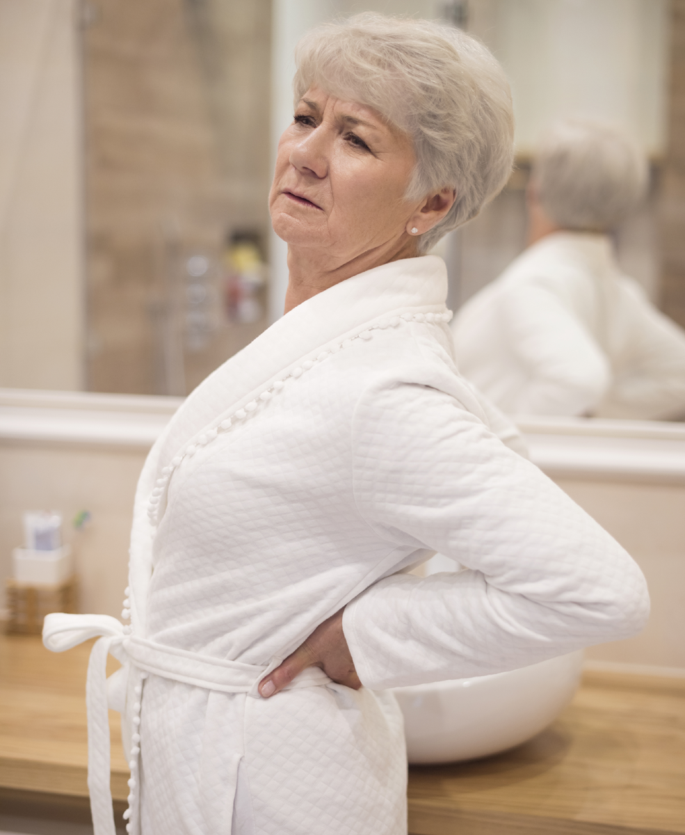 При остеохондрозе необходимо разгрузить позвоночник и снять мышечный спазм