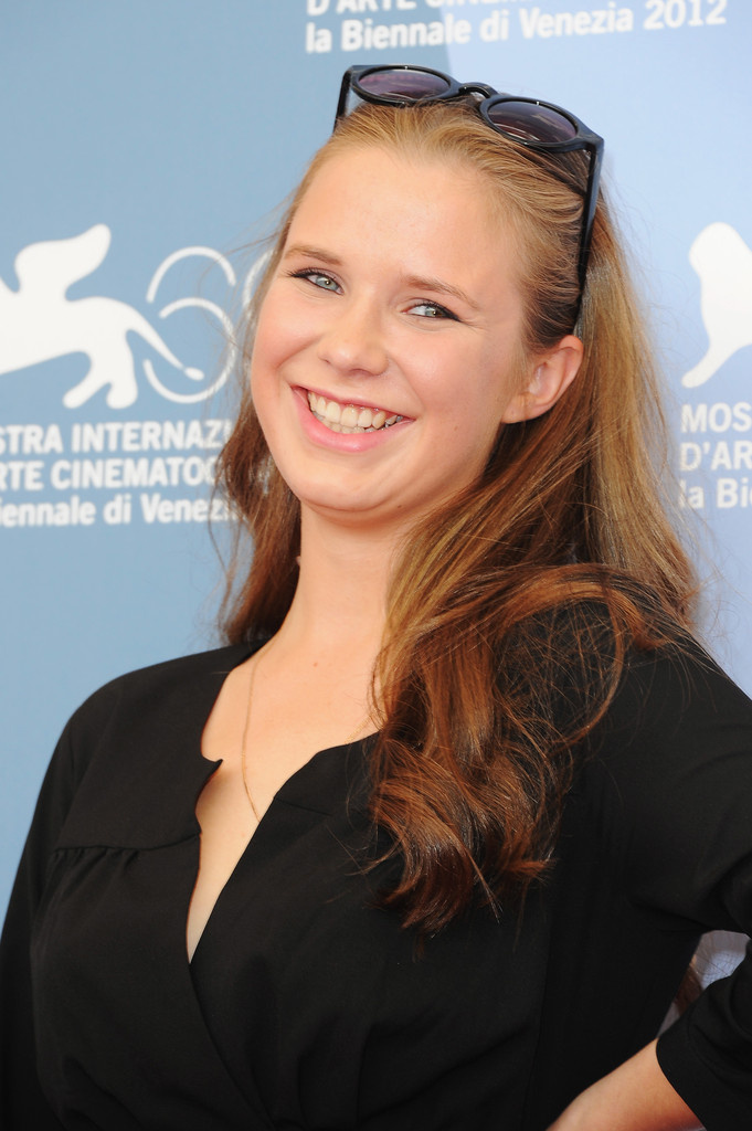 Режиссёр Алиса Шитикова https://www.film.ru/sites/default/files/people/176882.jpg