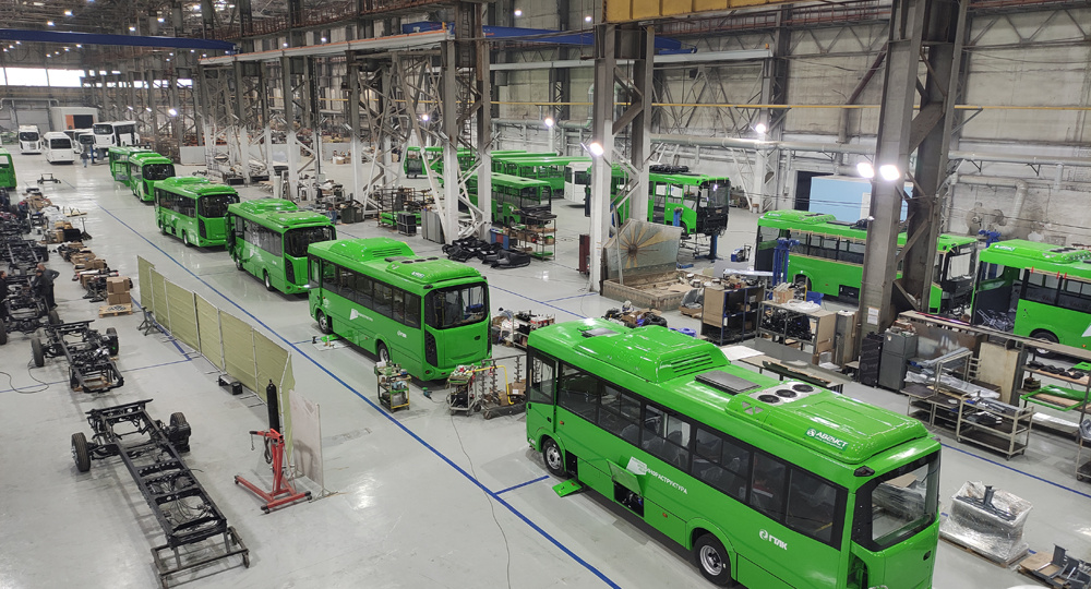 Вместо маршруток в производство запущены низкопольные автобусы