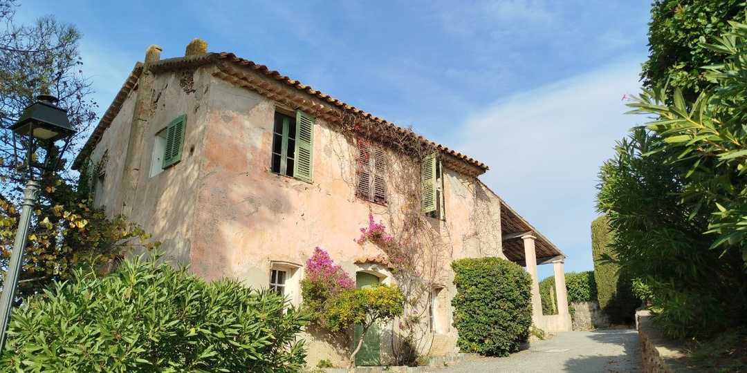 Любовные авантюры в Сан-Тропе