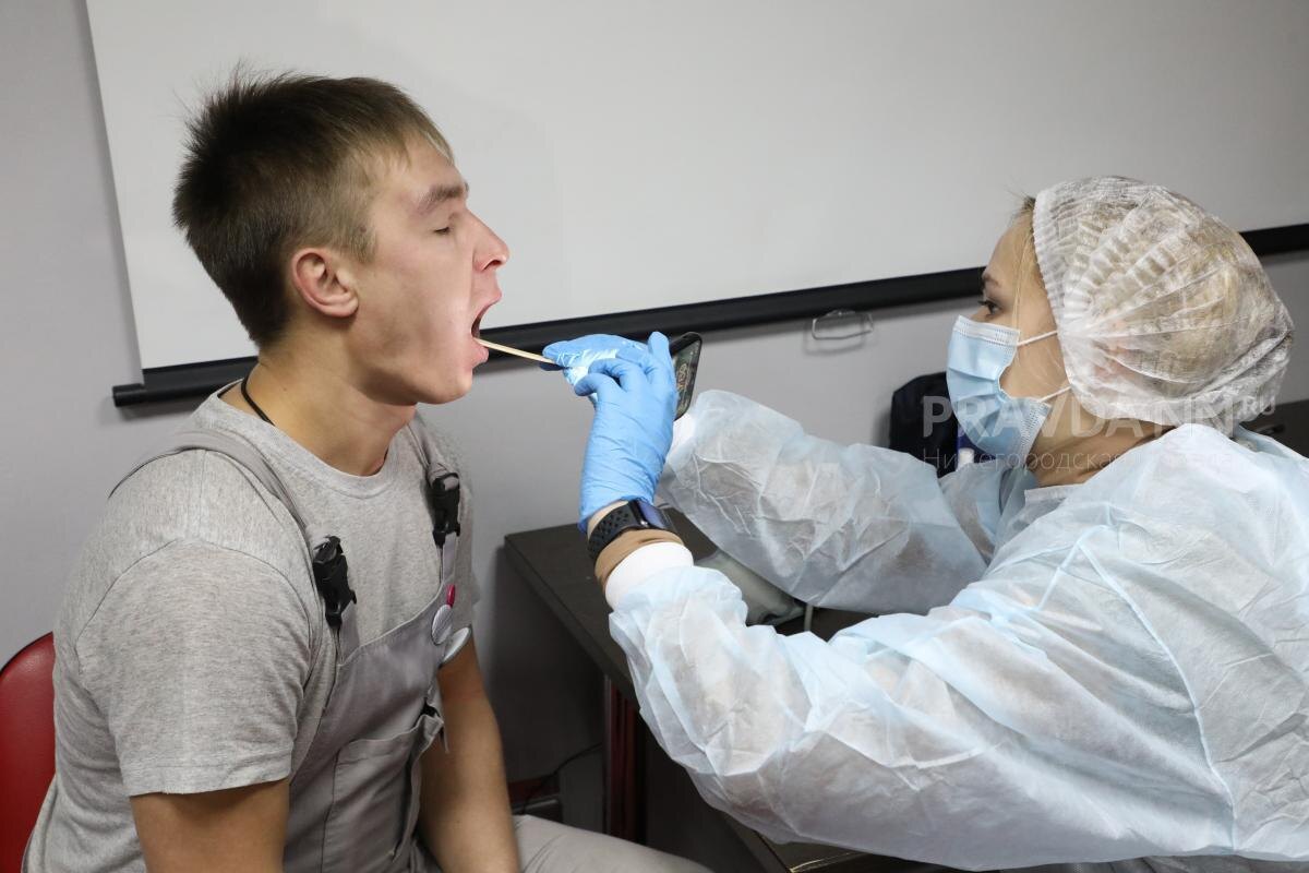    У заболевших во время обследований выявили в большинстве случаев риновирус и микоплазму