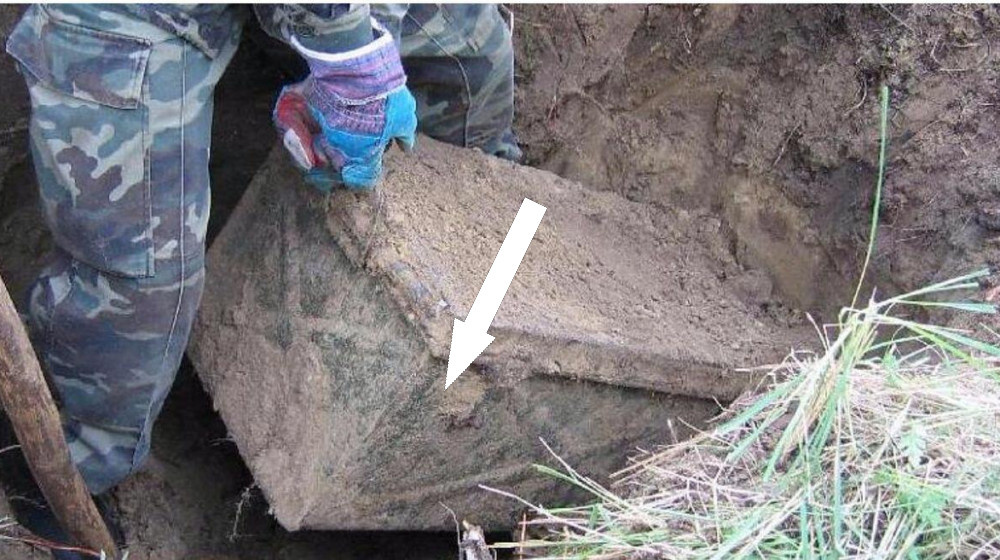    Это не просто шкафы а миллионы спрятанные в подвалах