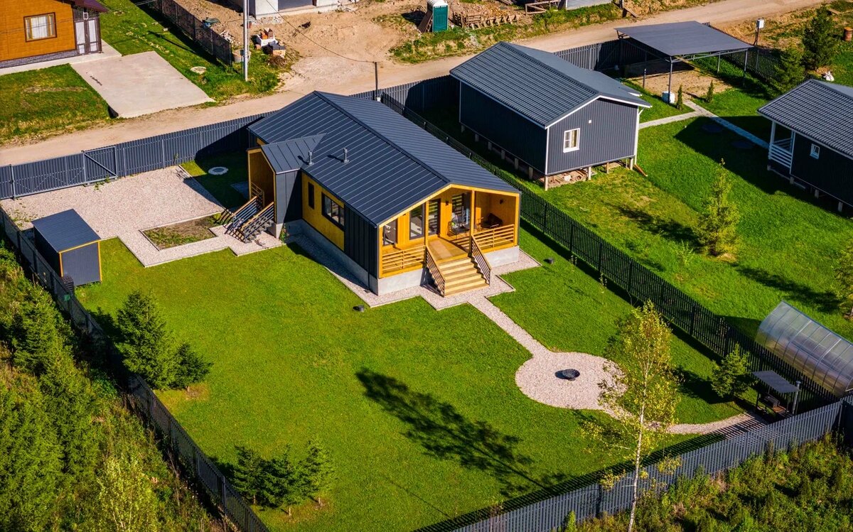 При правильном соблюдении этапов строительства, ваш каркасный дом будет энергоэффективным, теплым и долговечным