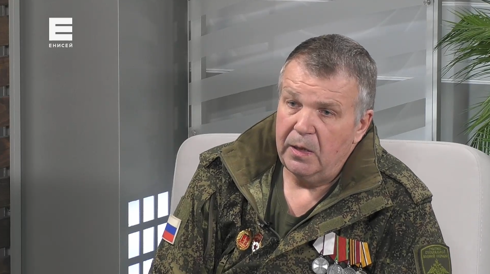     Красноярский врач спас бойца на передовой с помощью песни «Катюша»