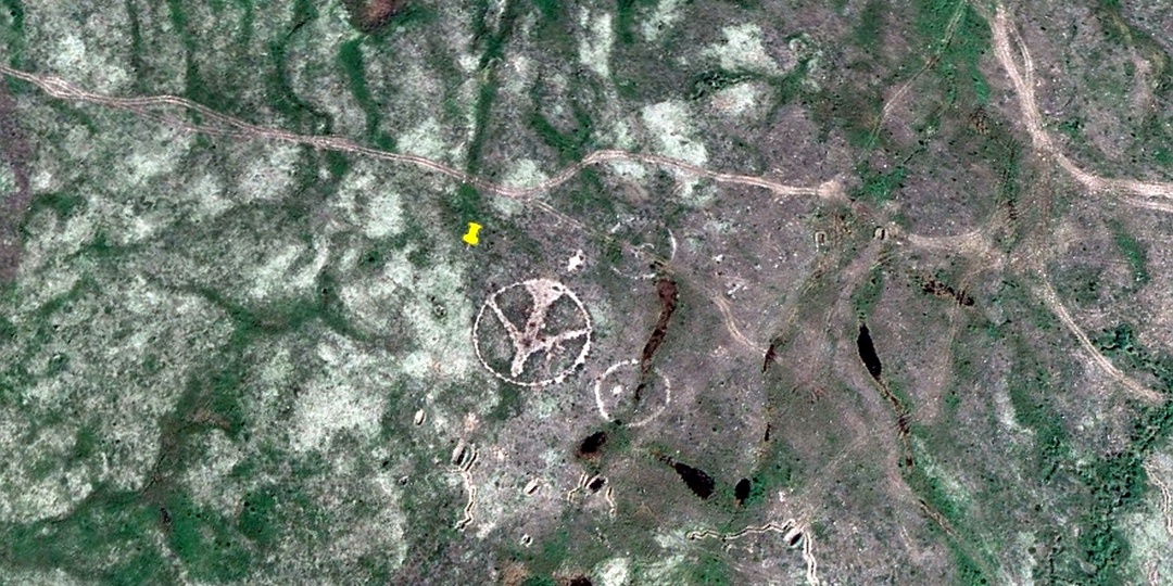 Самолет-призрак искал блогер в Заполярье, а обнаружил загадочные круги