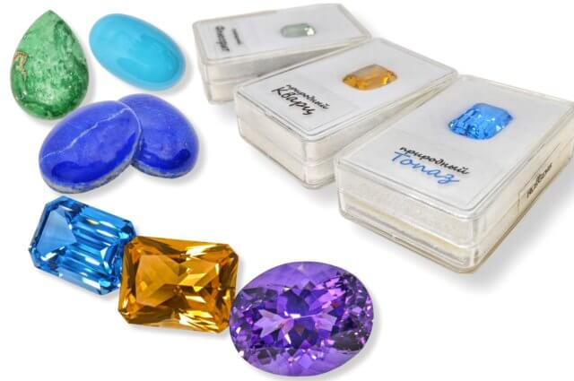 RusGems – бренд, объединивший под собой несколько российских компаний-производителей и поставщиков ювелирного каменного сырья и огранки.