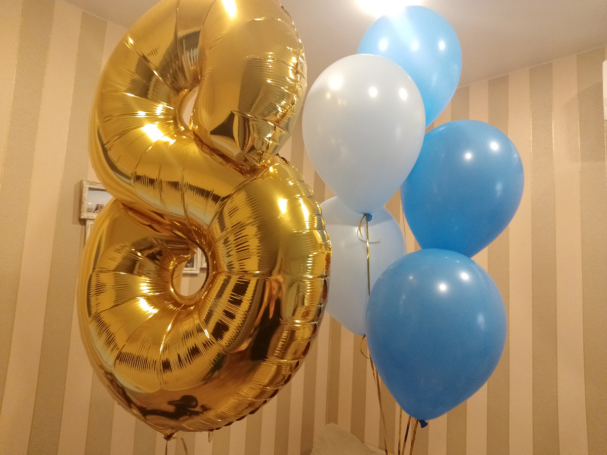 Фото  автора, младшему внуку восемь! 