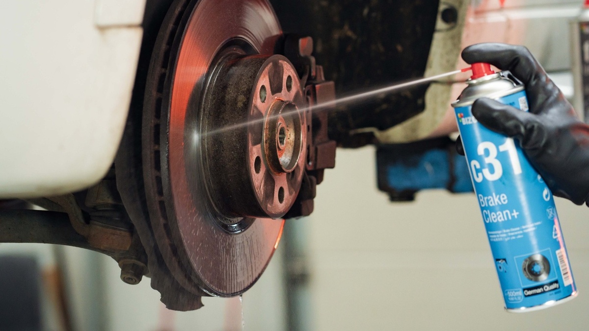 Очиститель тормозов Bizol Brake Clean+ C31