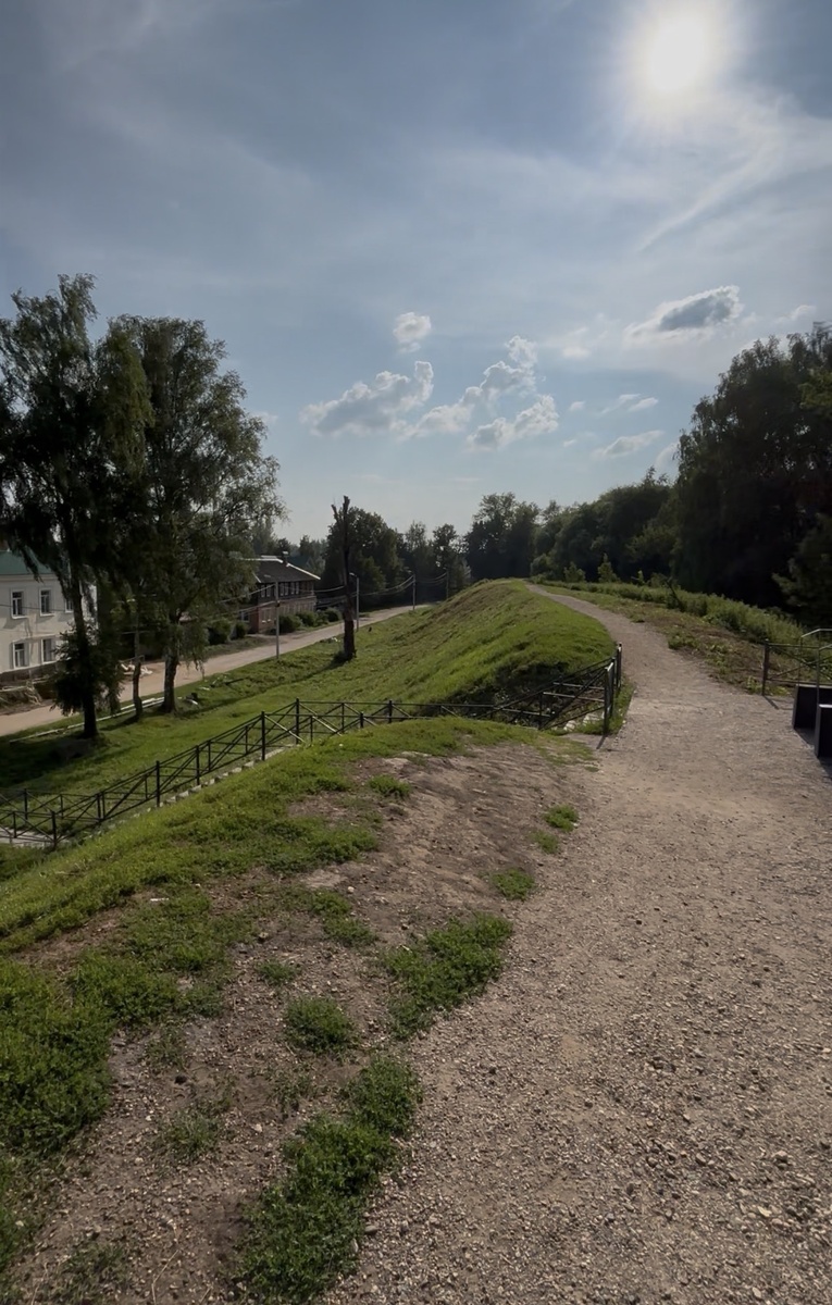 Земляной вал XII века, Переславль-Залесский, фото автора