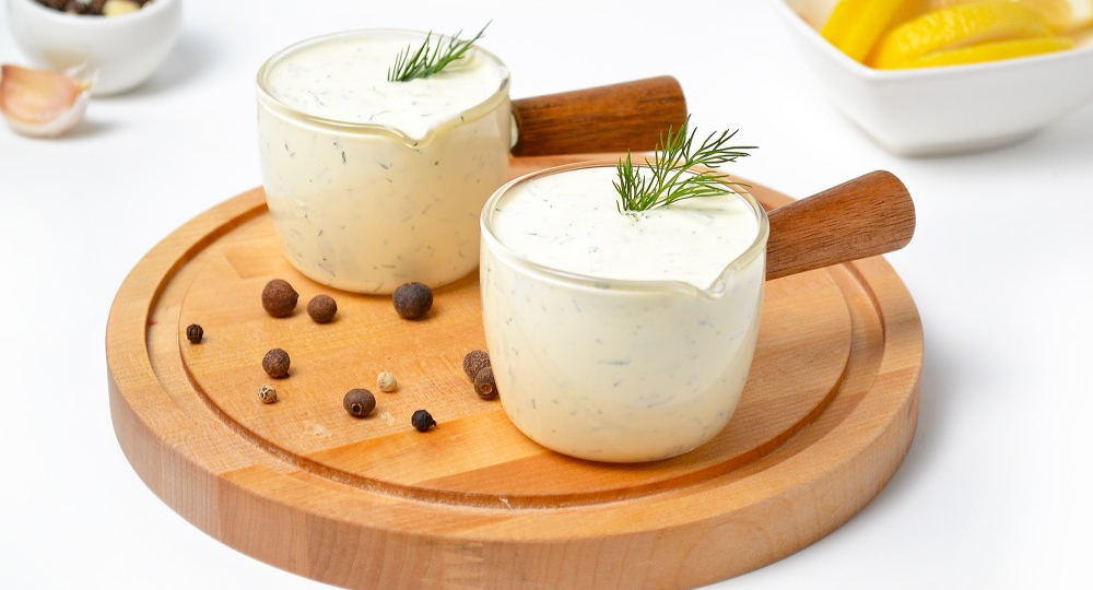 Чесночный соус: простой домашний рецепт