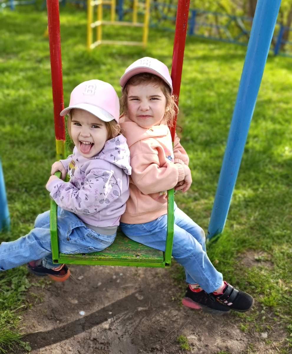 Ясюша и Элинка 🌸