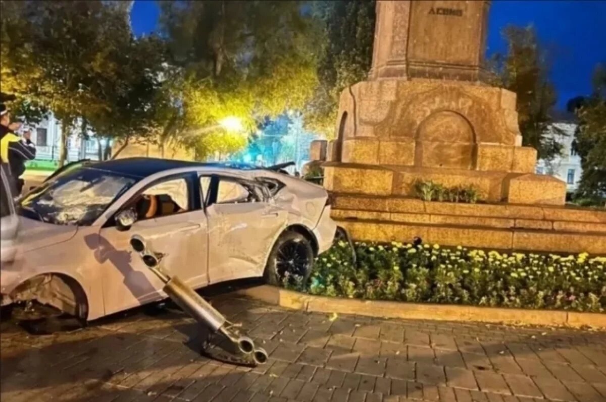    Оренбуржец влетел в Ленина в Самаре и заплатит 3,6 миллиона