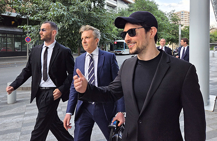    Павел Дуров (на первом плане).Дмитрий Орлов/ТАСС