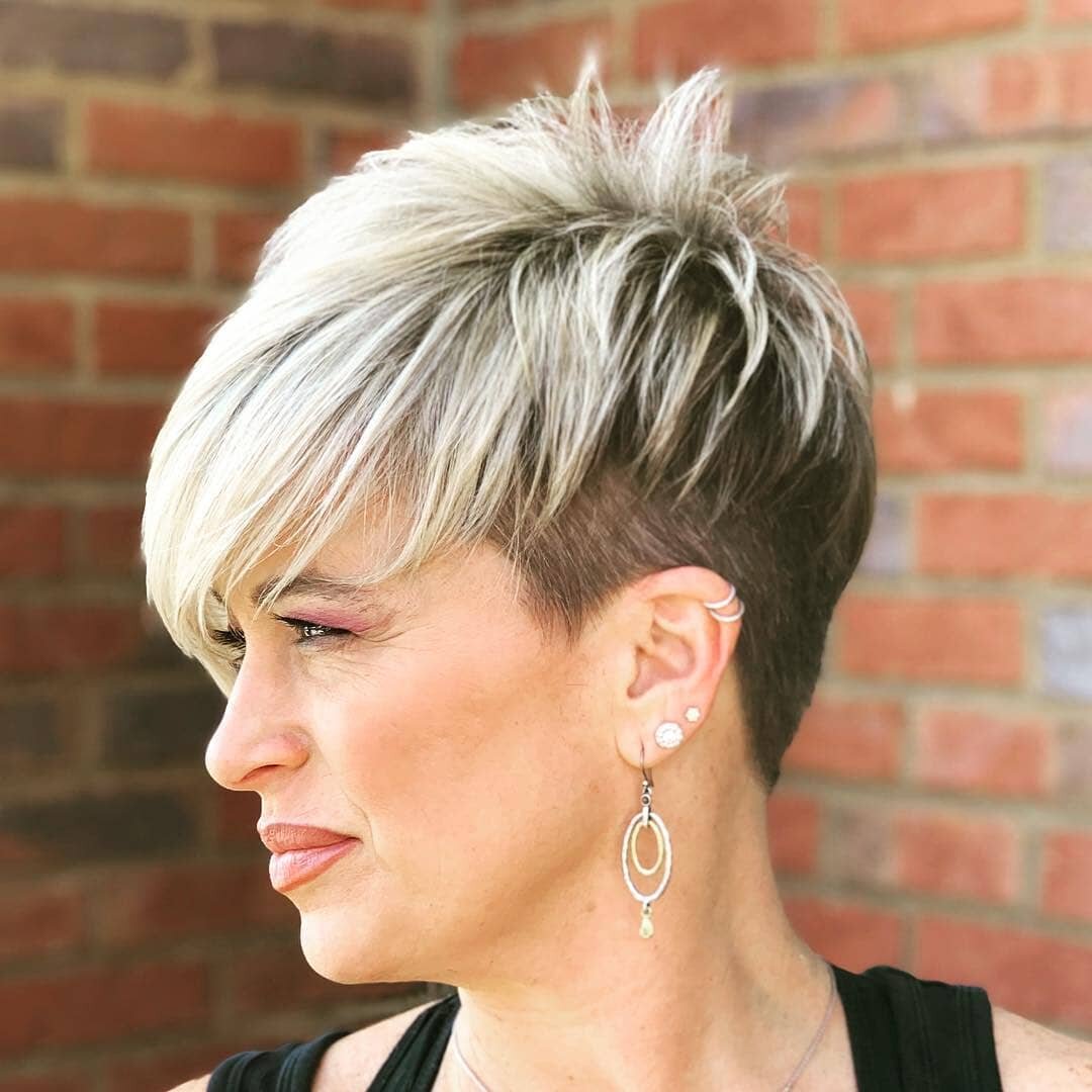 https://www.instagram.com/best_shorthairstyles/