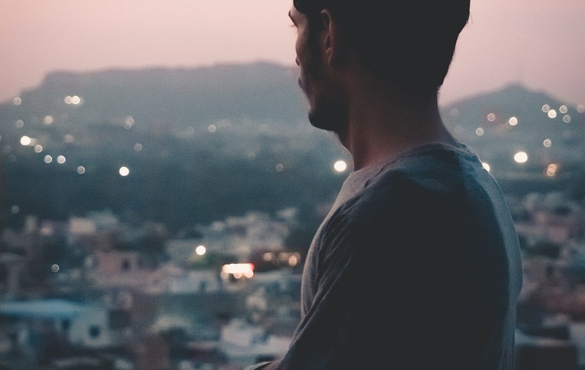 Прими протянутую руку