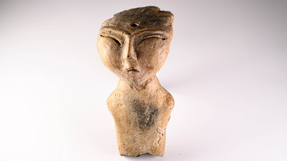«Кондонская Нефертити» («Амурская Нефертити», «Амурская Венера») — антропоморфная глиняная статуэтка IV–III тыс. до н. э..📷Фото: Институт археологии и этнографии Сибирского отделения РАН