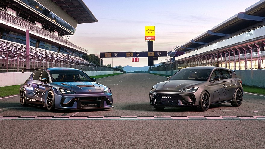    Гоночный Cupra Leon VZ TCR и его дорожный тёзка