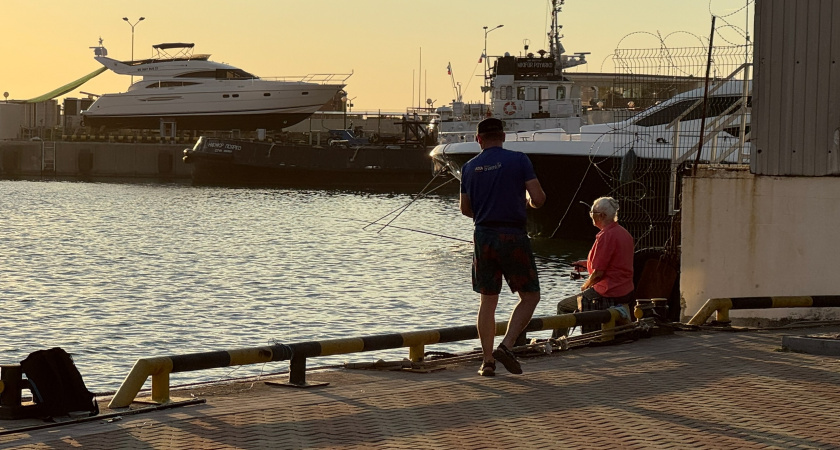    Куда пенсионеры уезжают на зимовку: 5 доступных направлений с морем и отличным сервисом