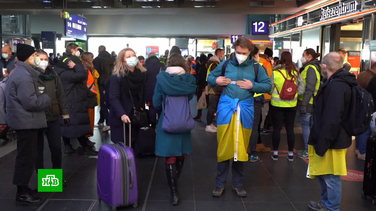    Тысяча заявок в неделю: в ЕС сворачивают программы поддержки украинских беженцев