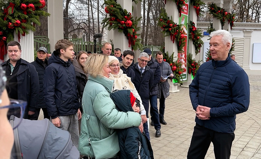    © АО "ТВ Центр"