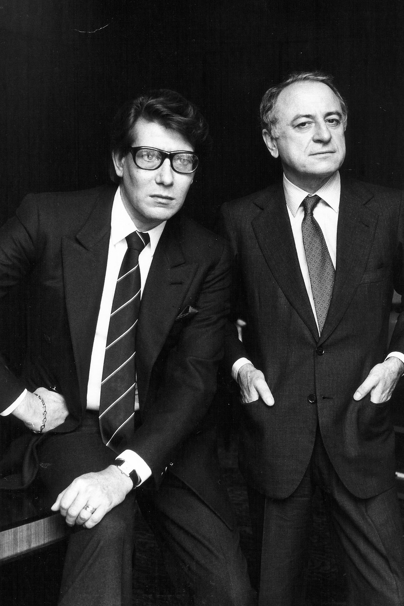    Ив Сен-Лоран и Пьер Берже. Кадр из документального фильма «Ив Сен-Лоран: Сумасшедшая любовь» (2010). Режиссер: Пьер Торретон. Фото: Элис Спрингсimdb.com