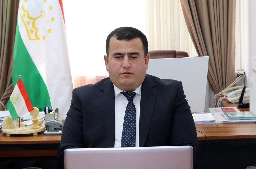 Абдурахмон Абдурахмонзода. Фото с сайта asiaplustj.info