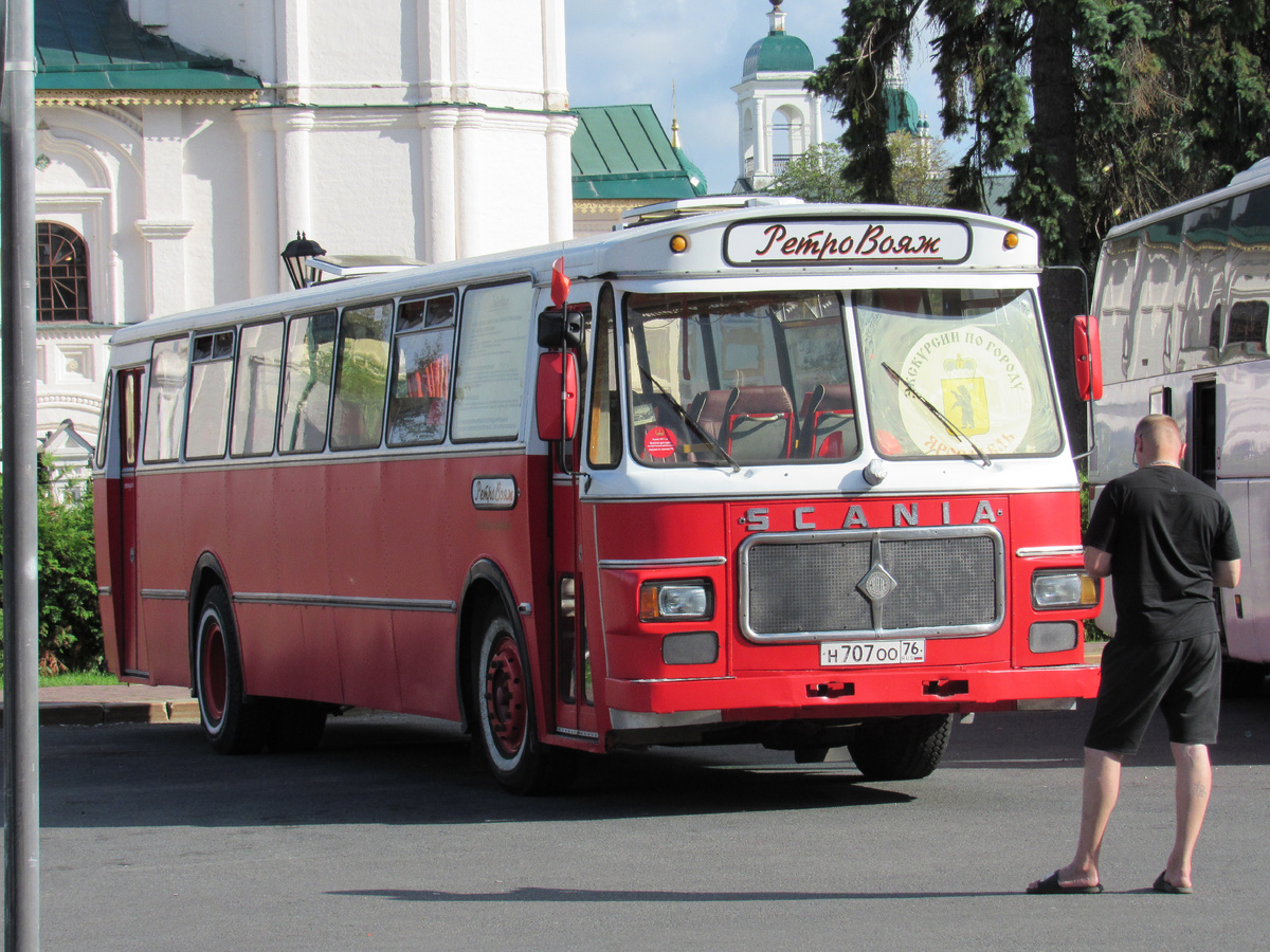 Ярославский автобус для туристов. Фото моё