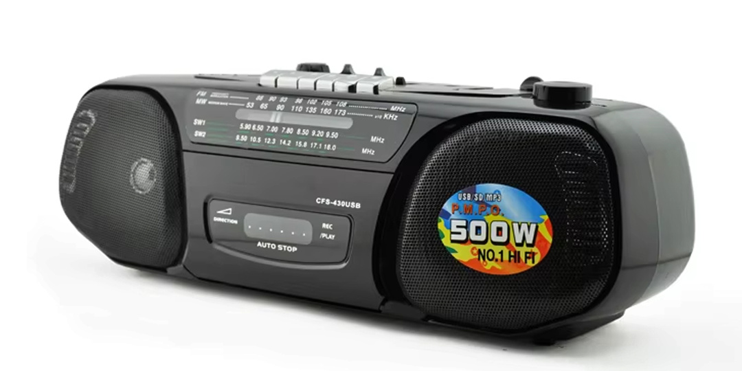 Самый масштабный обман 90-х – магнитофоны 500 ватт из Китая