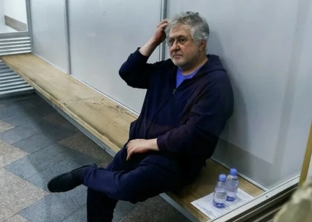    Коломойский: Миндича делают «стрелочником»