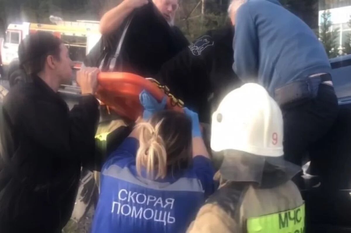    В результате ДТП под Ялтой водитель оказалась зажата в машине