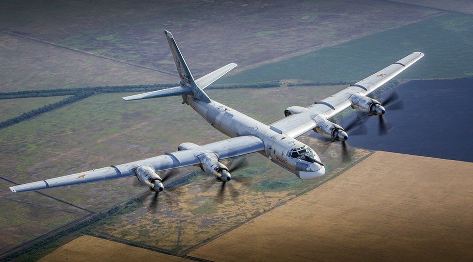 Ту-95: самый громкий, самый долговечный и самый узнаваемый самолёт России