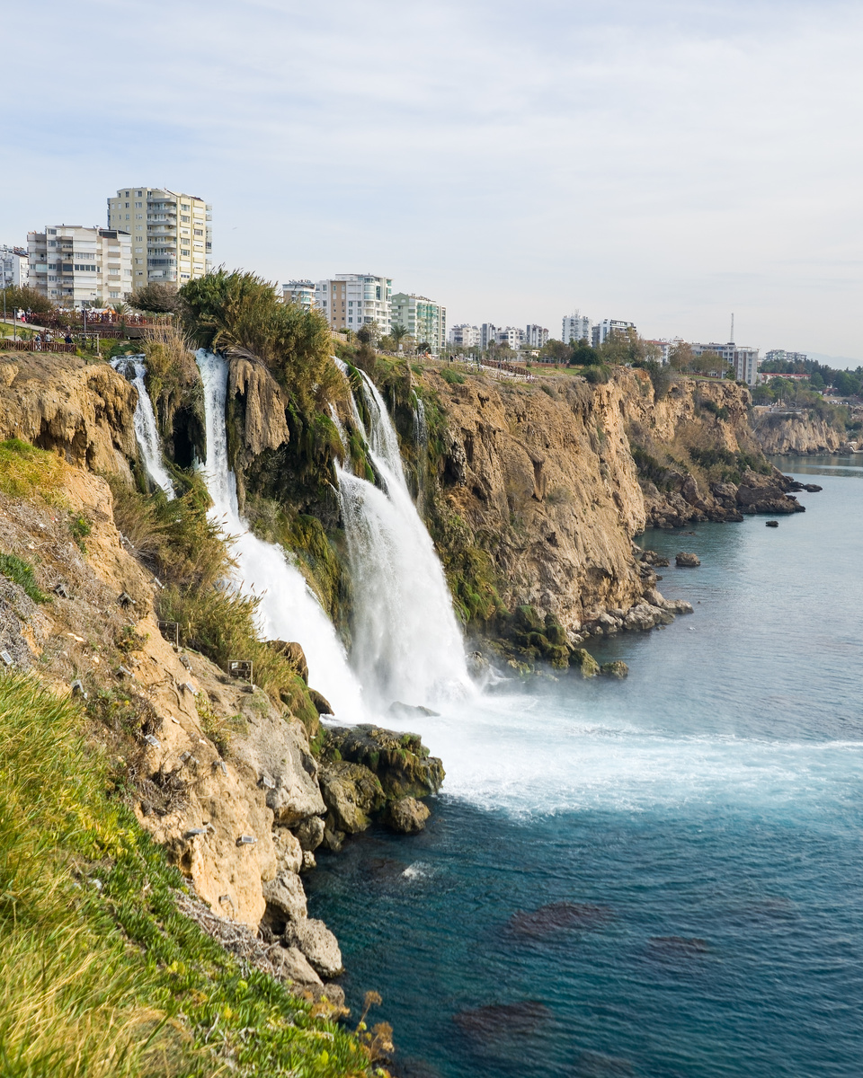 Нижний Дюденские водопад