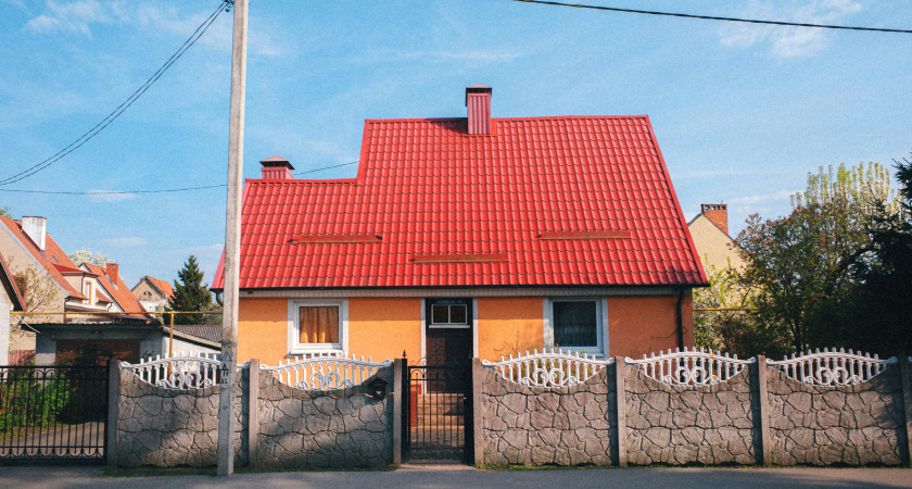    "Так и знал, что вы из России": как немцы легко распознают, что в квартире живут "наши люди"