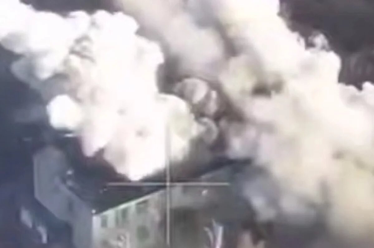    Ракеты накрыли боевиков ВСУ, засевших в здании на окраине Красноармейска