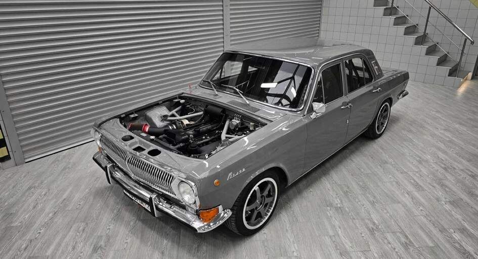 ГАЗ-24 с японским двигателем Toyota 2JZ-GTE