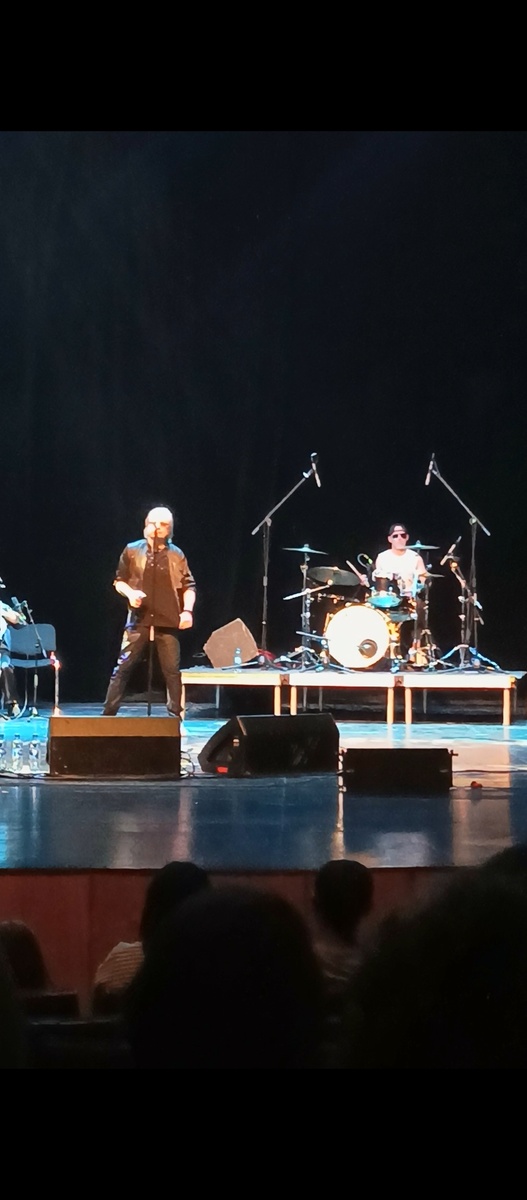 Денис Косякин- супер!!!