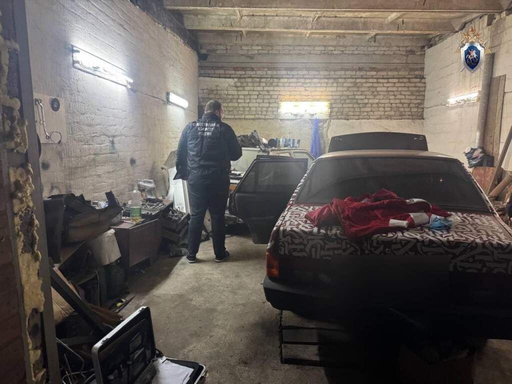    Фото: "Типичный Курск" и курский СК