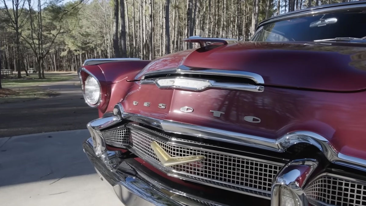 DeSoto Fireflite 1956