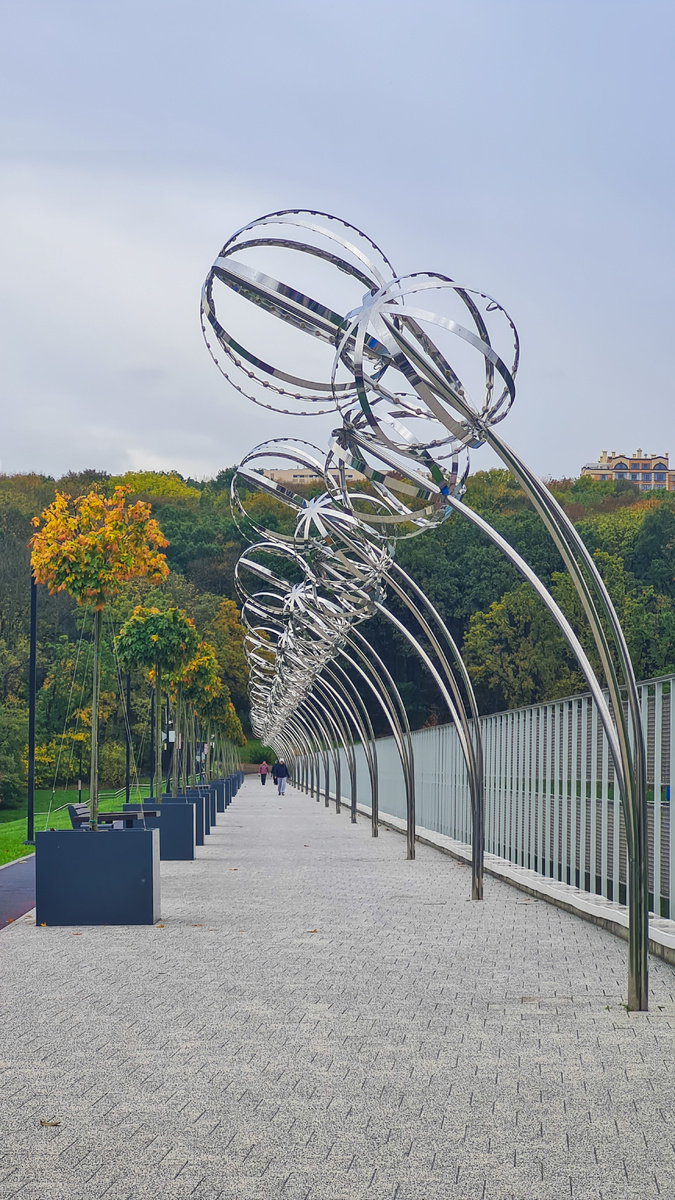 Дамба Комсомольсеого пруда.